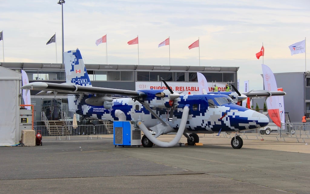 DHC-6 ツイン・オッターは貴重な主力機 | 遙かなる大空